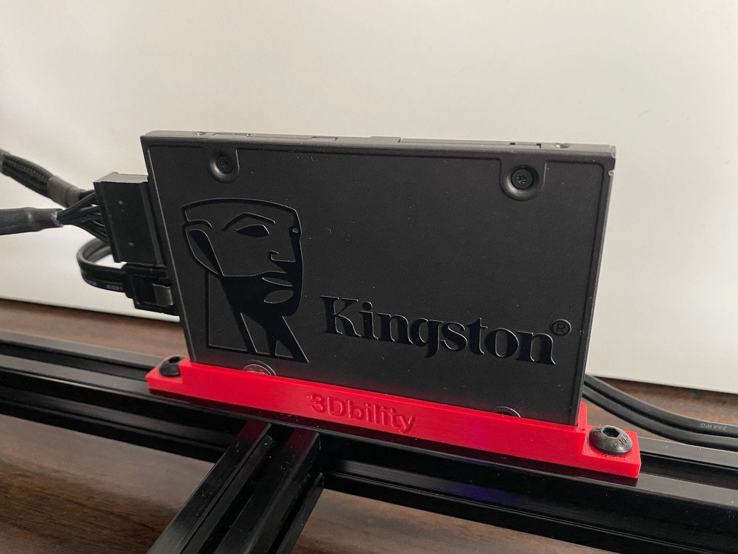 2.5" SSD Holder Mining Rig // M5 mounting T-nuts // 3D printed // 2020 Series Aluminum Profile